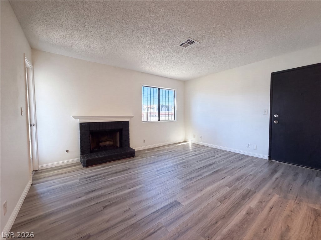 1701 E Katie Avenue 83