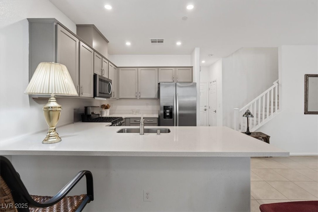 Henderson, Nevada 89015, United States, 3 Bedrooms Bedrooms, ,3 BathroomsBathrooms,Residential,Active,171778