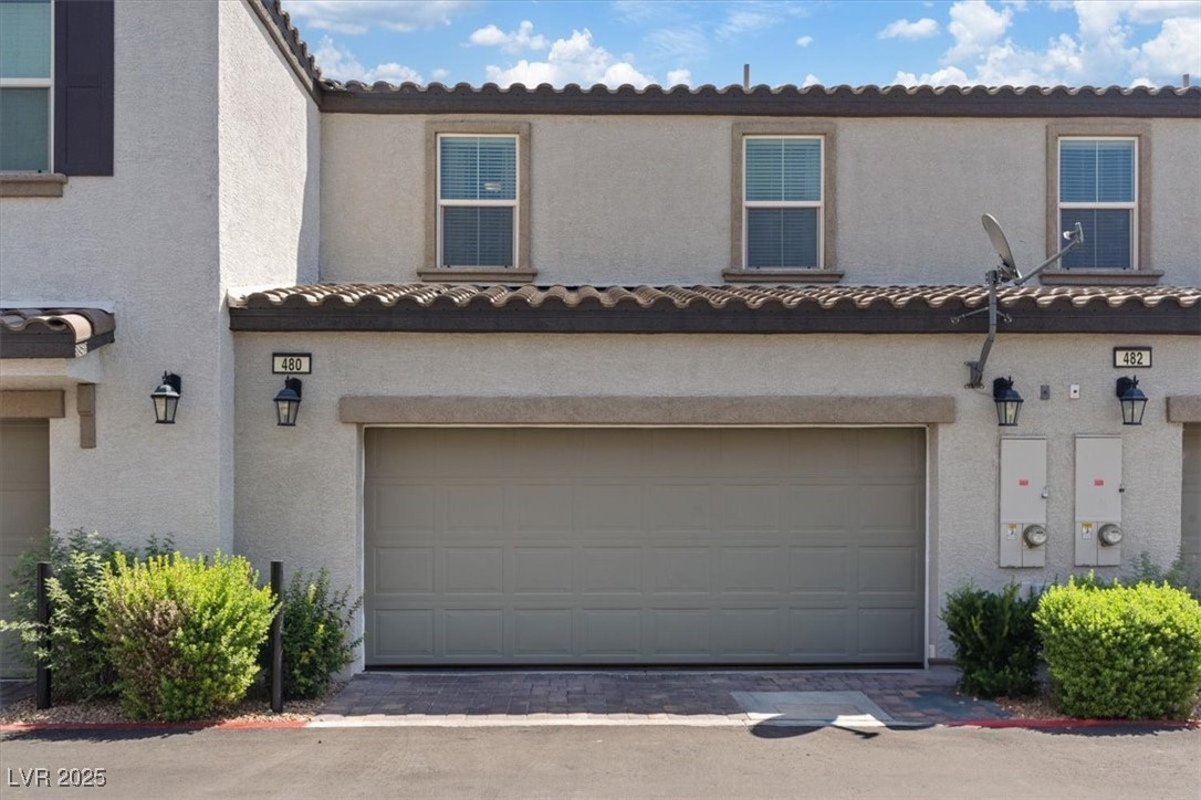 Henderson, Nevada 89015, United States, 3 Bedrooms Bedrooms, ,3 BathroomsBathrooms,Residential,Active,171778