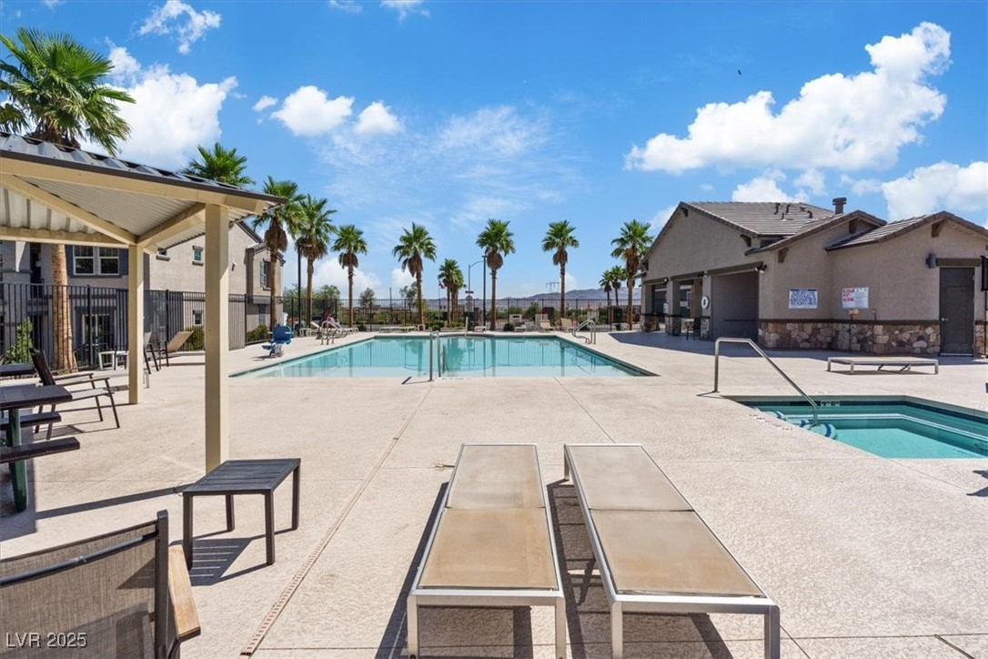 Henderson, Nevada 89015, United States, 3 Bedrooms Bedrooms, ,3 BathroomsBathrooms,Residential,Active,171778