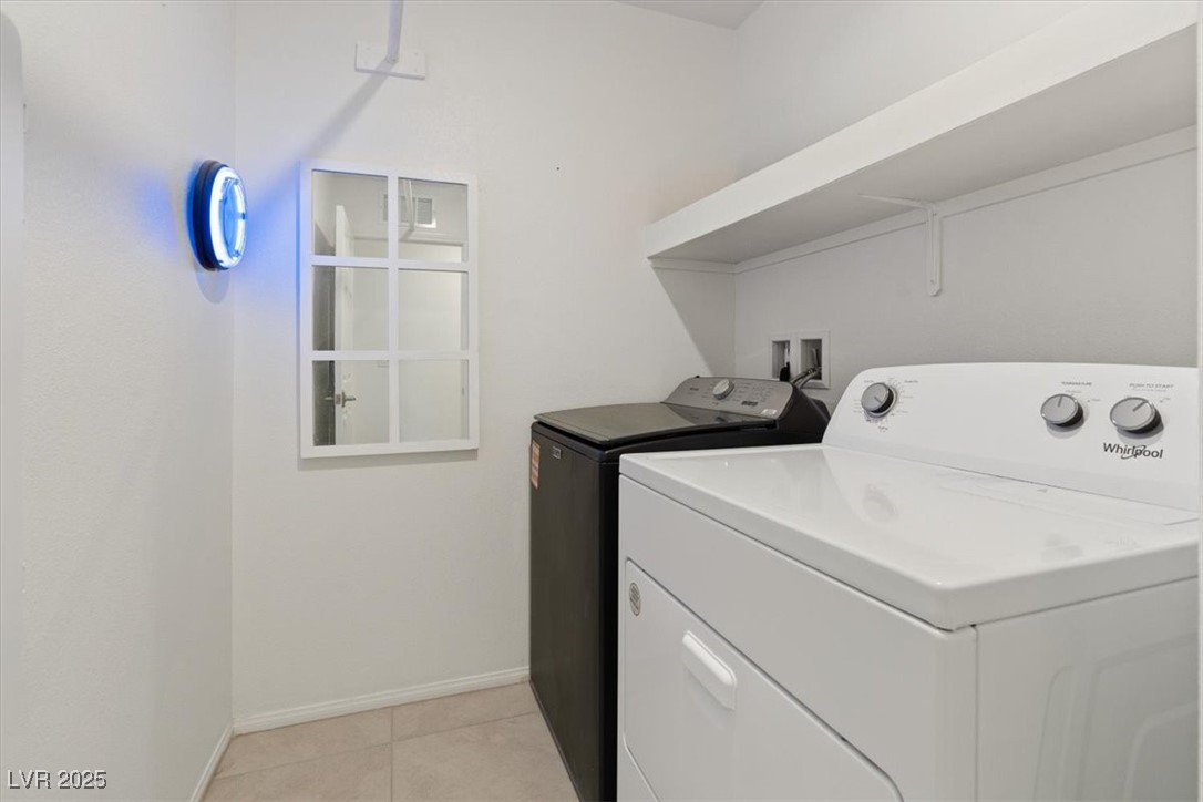 Henderson, Nevada 89015, United States, 3 Bedrooms Bedrooms, ,3 BathroomsBathrooms,Residential,Active,171778