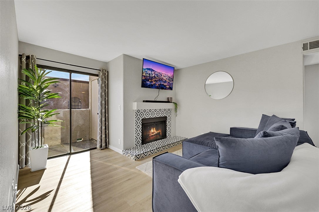2984 Juniper Hills Boulevard 204