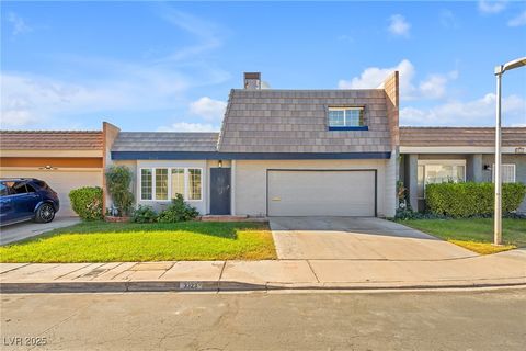 3323 Maclyon Way Las Vegas NV 89121