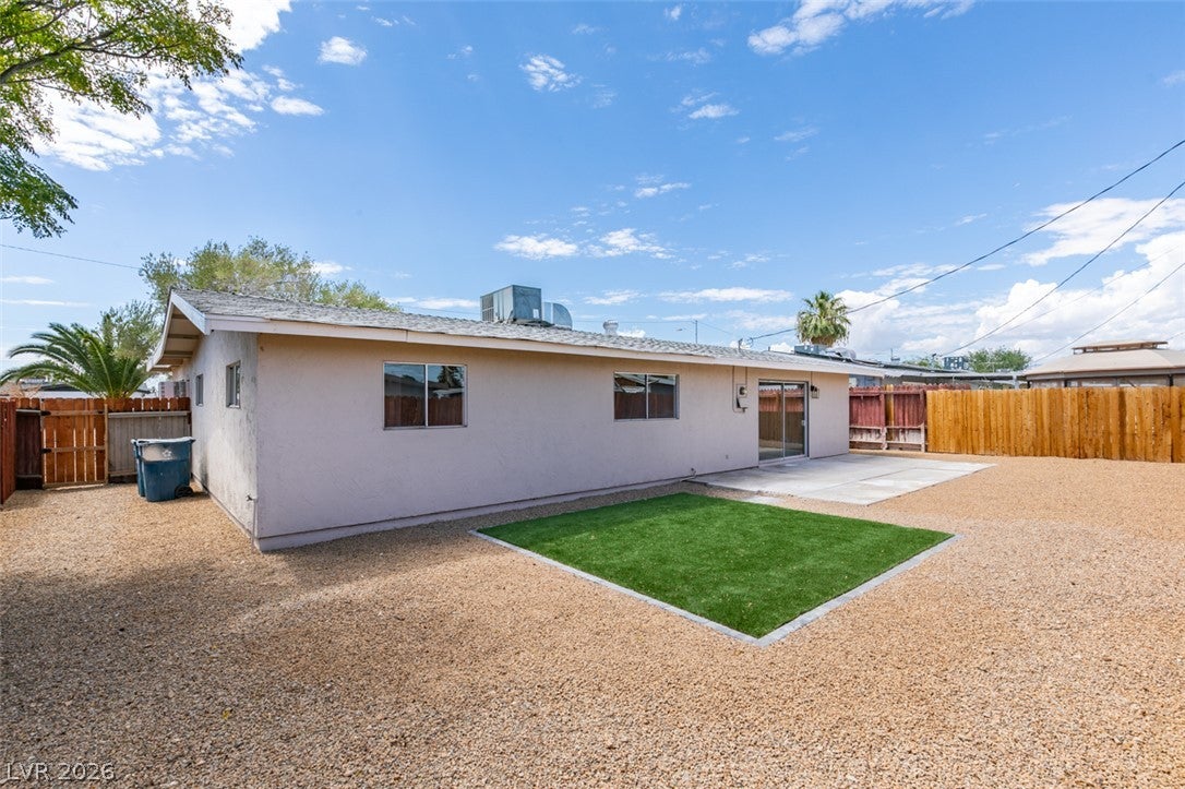 5901 Shawnee Avenue