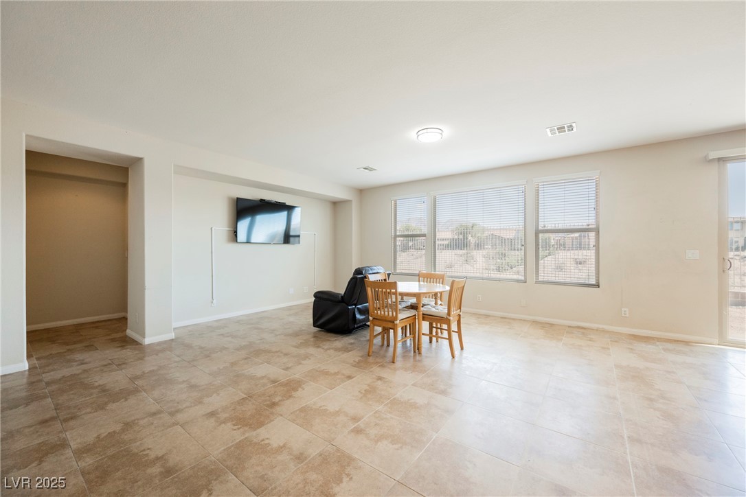 2008 Royal Gardens Place, North Las Vegas, Nevada image 19