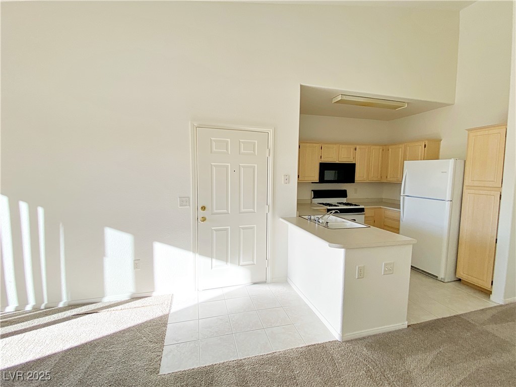 855 N Stephanie Street 2722