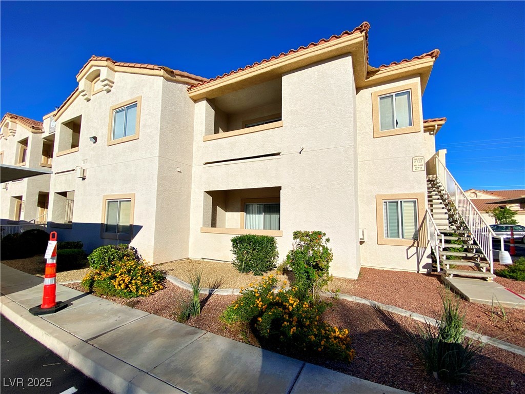 855 N Stephanie Street 2722
