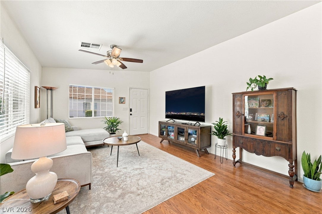 4960 Mascaro Drive