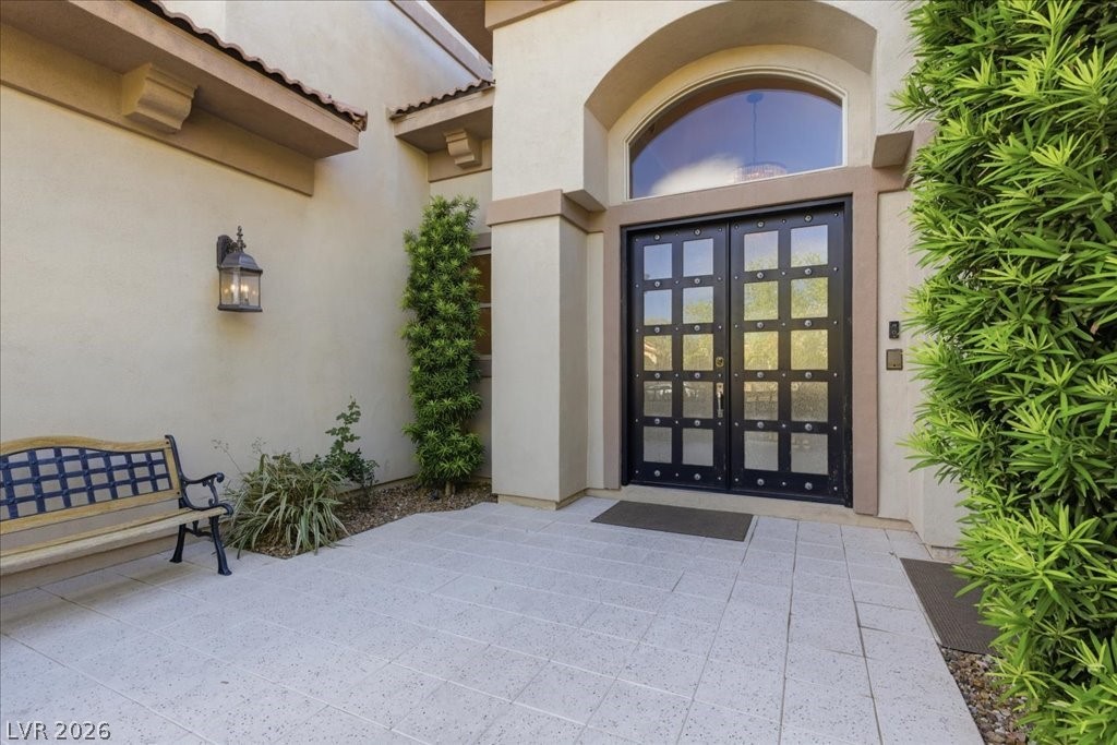 10979 Willow Heights Drive