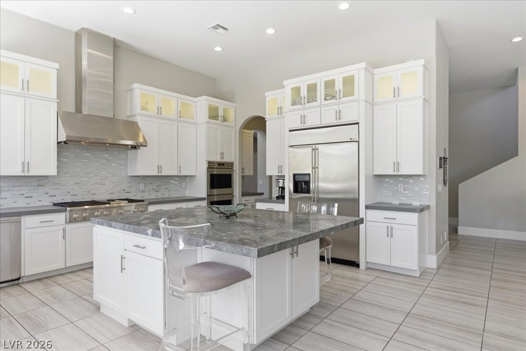 10979 Willow Heights Drive