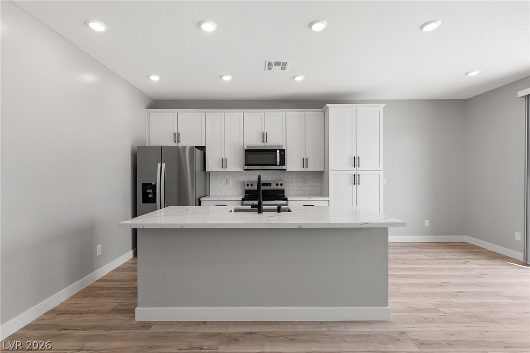 3229 Lunar Crater Street