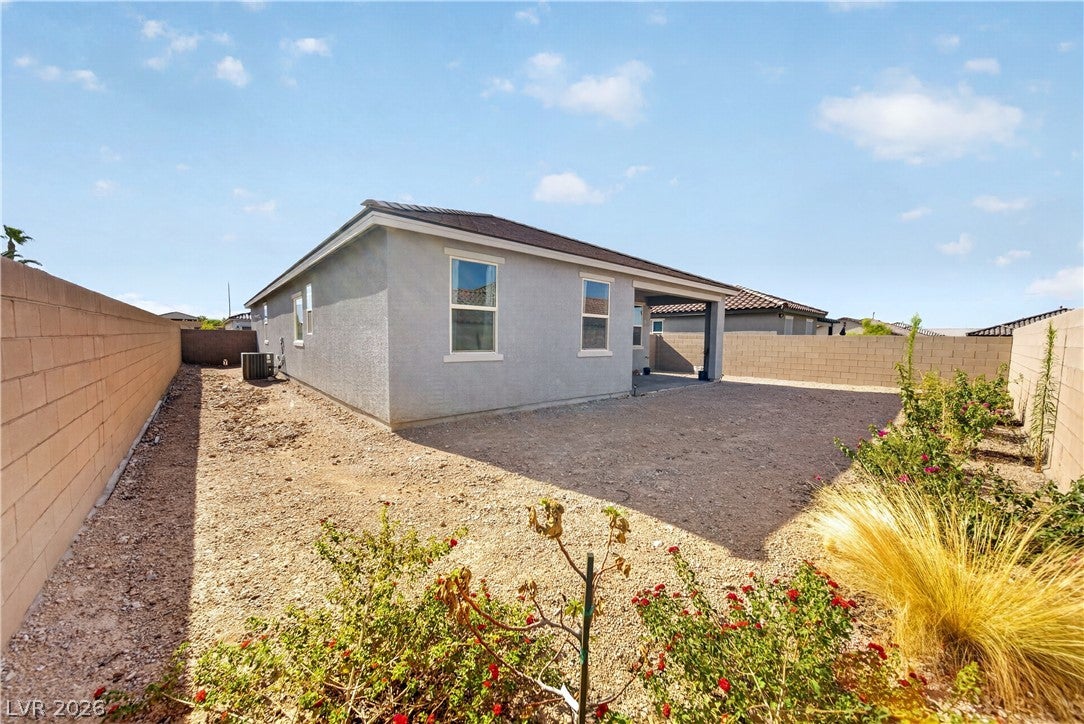 10194 Blue Cereus Street