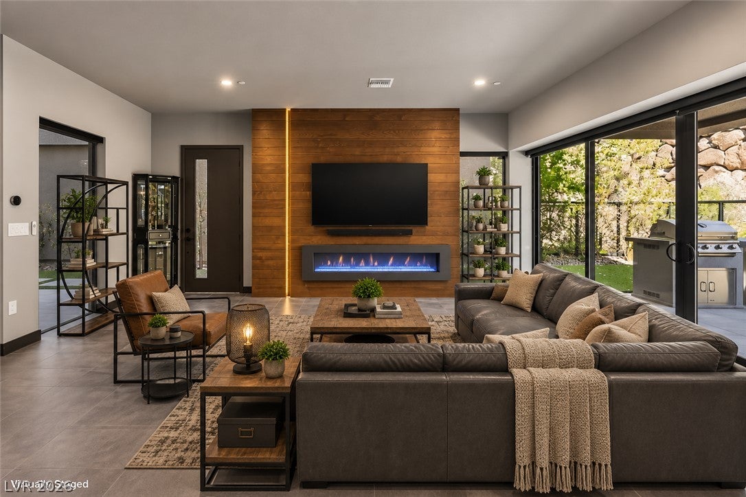 5 Promenade Isle Lane