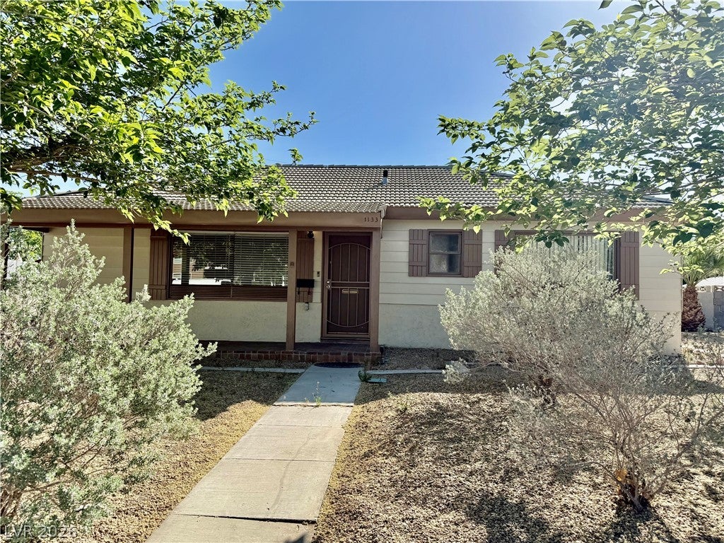 1133 Darmak Drive