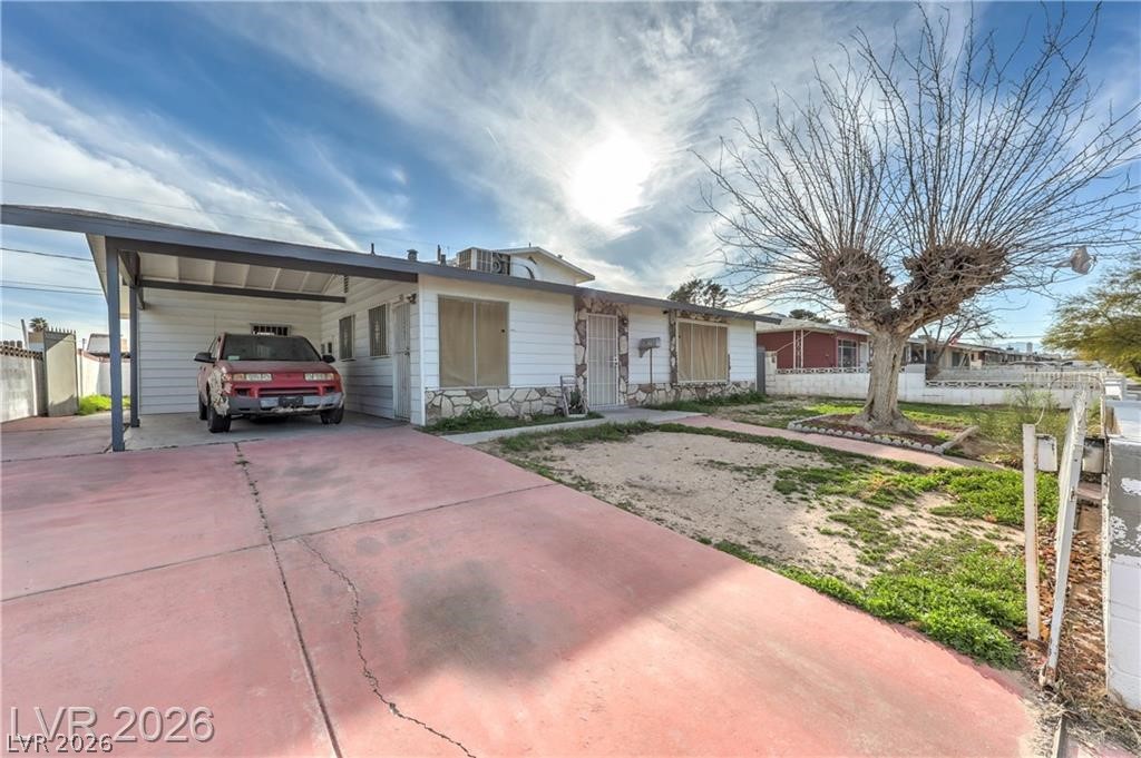 405 Leonard Avenue