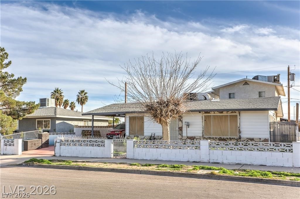 405 Leonard Avenue
