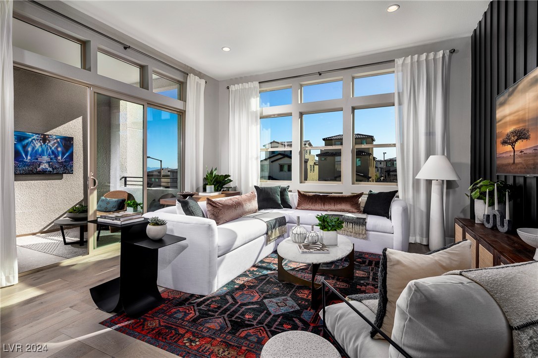 Properties 4 667 Agate Bridge Street
