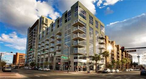 Photo of 353 E BONNEVILLE Avenue #325, Las Vegas, NV 89101 (MLS # 2555050)