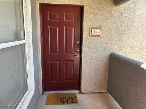 Condo For Sale - 5055 W Hacienda Avenue #2004<br/> Las Vegas, NV 89118