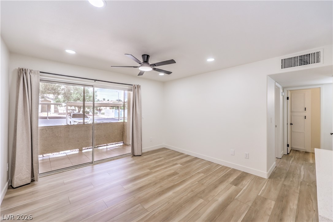 3425 E Russell Road 147