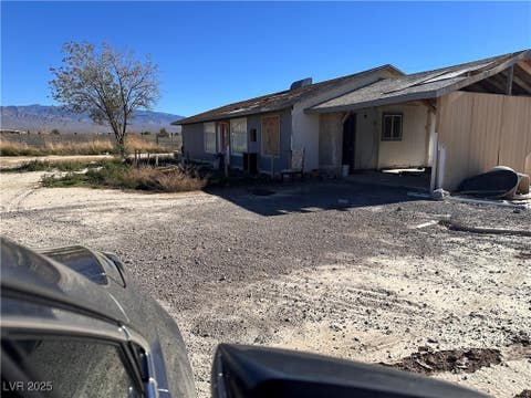 Homes For Sale - 1711 Palm Drive<br/> Nye County, Pahrump, NV 89060