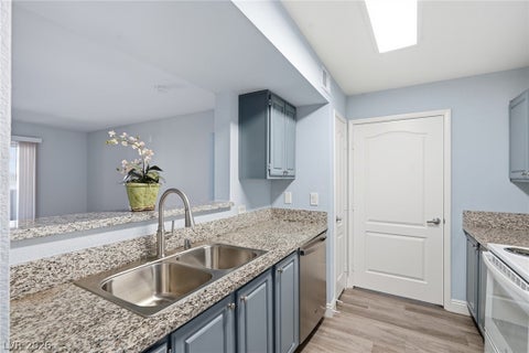 Tiny photo for 5055 W Hacienda Avenue #1015, Las Vegas, NV 89118 (MLS # 2783675)