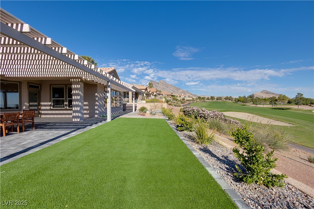 2024 Bay Tree Drive