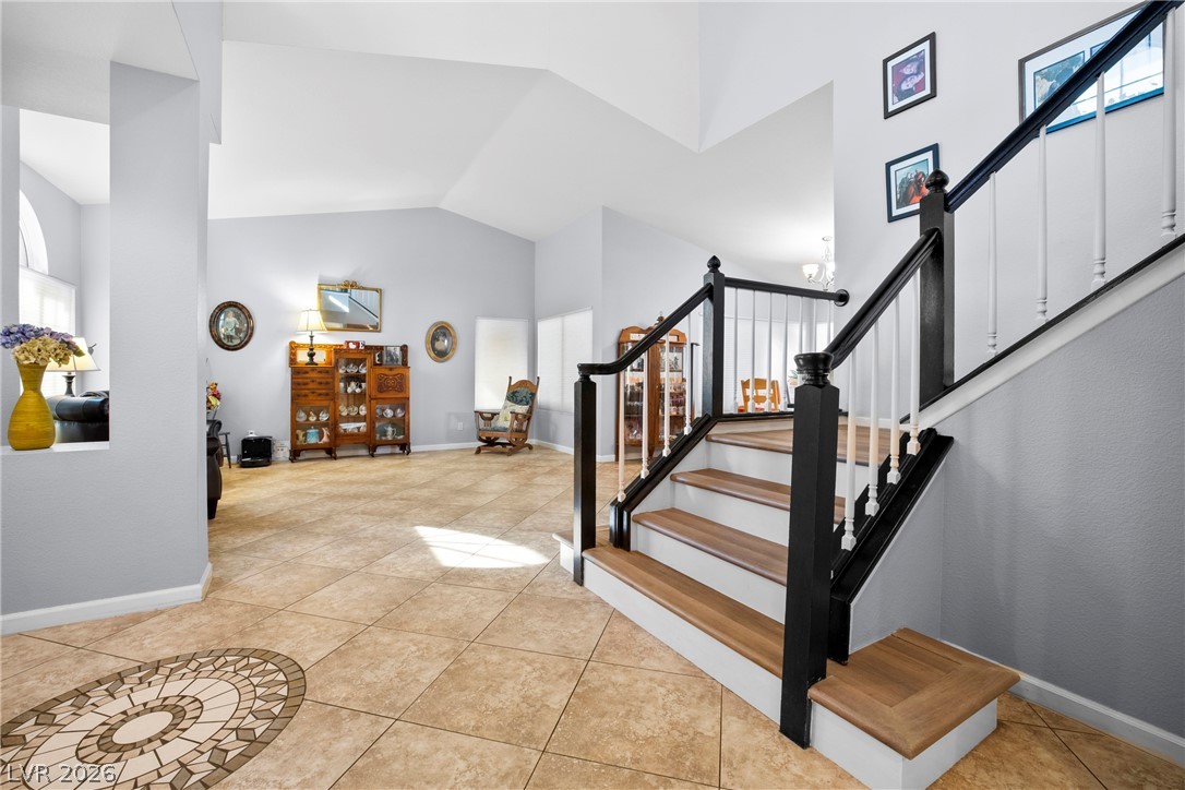 908 Indian Hollow Avenue