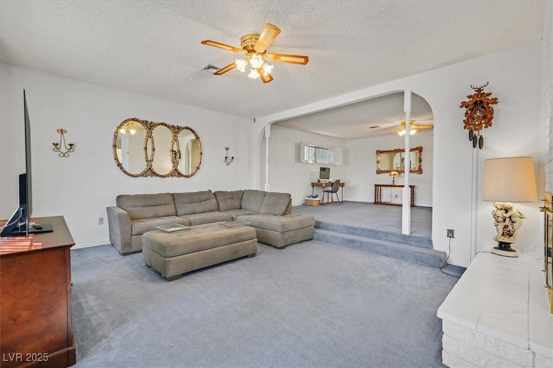 1242 Campbell Drive 89102