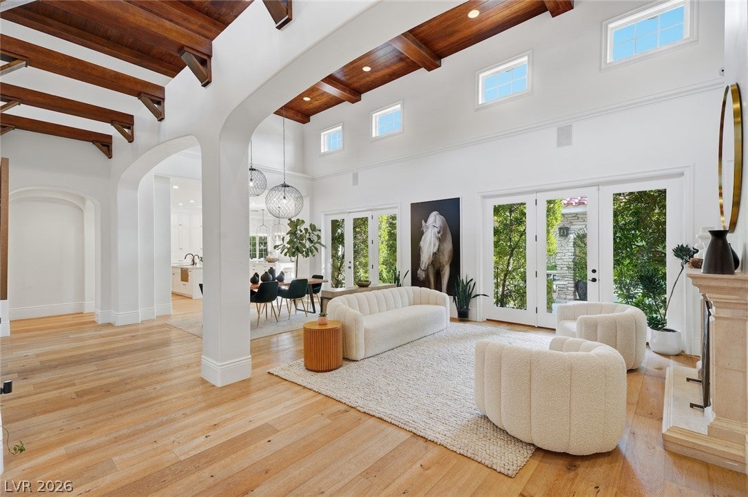 2952 Brighton Creek Court