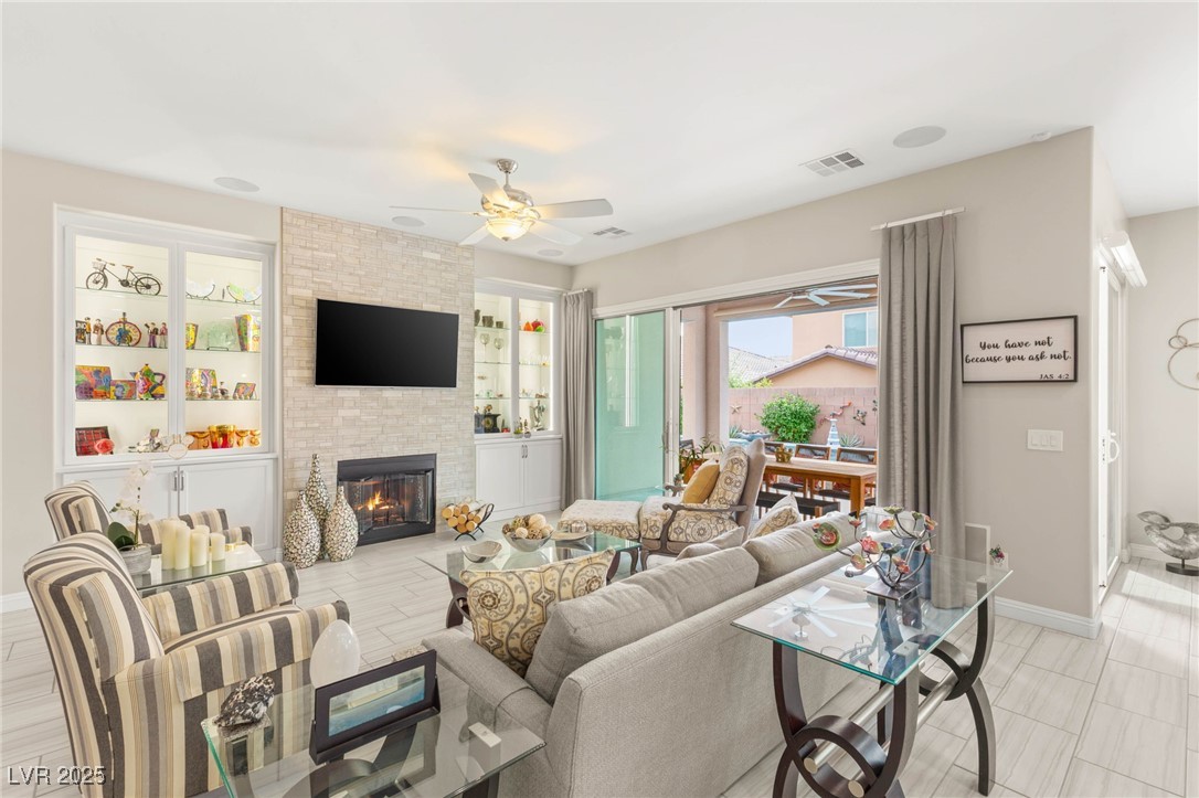 Las Vegas, Nevada 89166, United States, 3 Bedrooms Bedrooms, ,3 BathroomsBathrooms,Residential,Active,233084