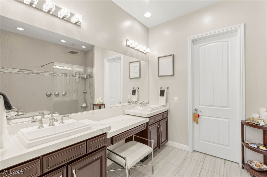 Las Vegas, Nevada 89166, United States, 3 Bedrooms Bedrooms, ,3 BathroomsBathrooms,Residential,Active,233084