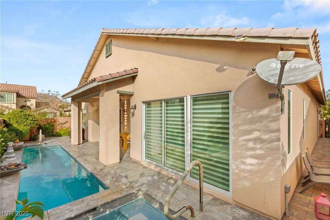 Las Vegas, Nevada 89166, United States, 3 Bedrooms Bedrooms, ,3 BathroomsBathrooms,Residential,Active,233084