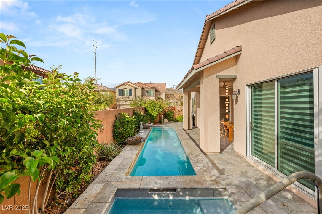 Las Vegas, Nevada 89166, United States, 3 Bedrooms Bedrooms, ,3 BathroomsBathrooms,Residential,Active,233084