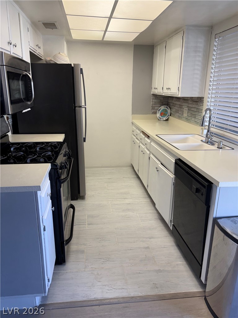 1405 Vegas Valley Drive 92