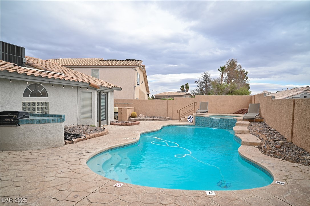 Henderson, Nevada 89074, United States, 3 Bedrooms Bedrooms, ,2 BathroomsBathrooms,Residential,Active,3629