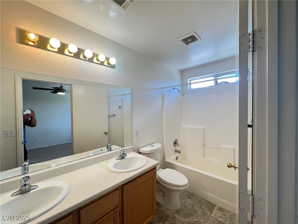 7748 Catalina Harbor Street, Las Vegas, Nevada image 18
