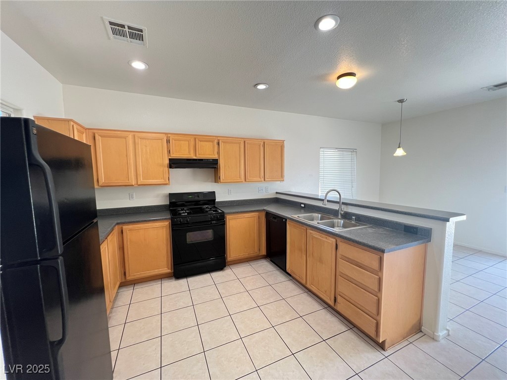 7748 Catalina Harbor Street, Las Vegas, Nevada image 7