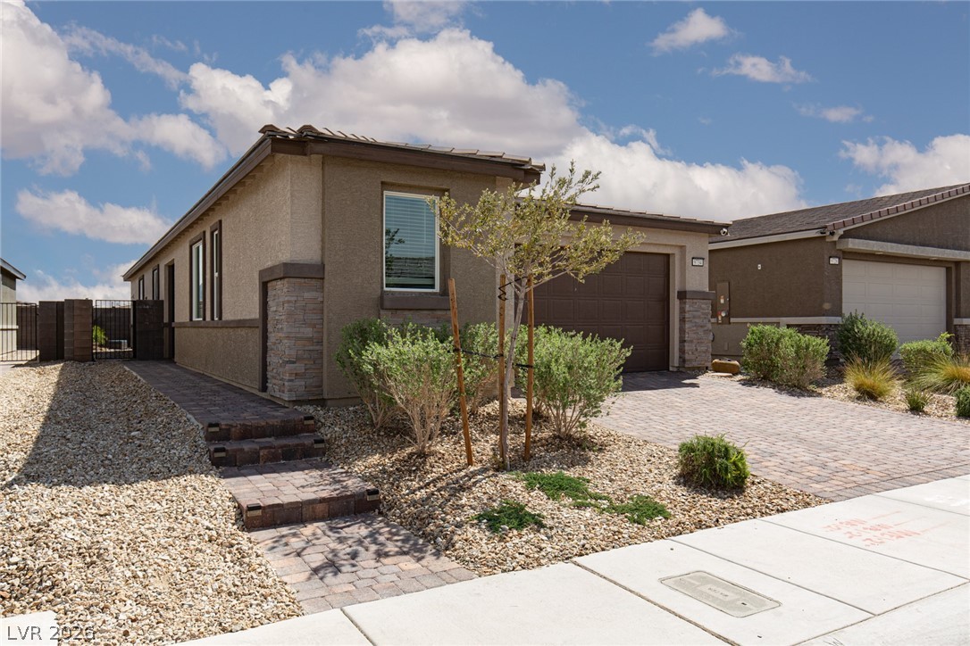 9734 Pacific Pine Street