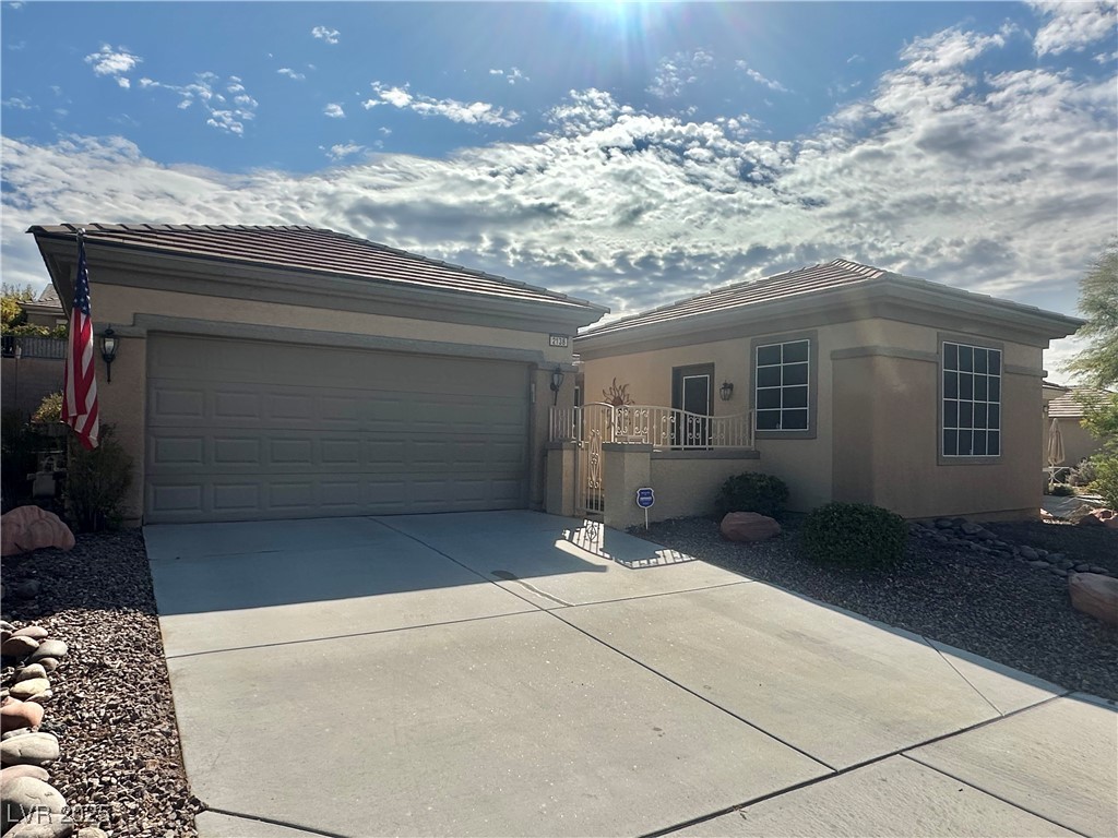 2138 Grand Traverse Street