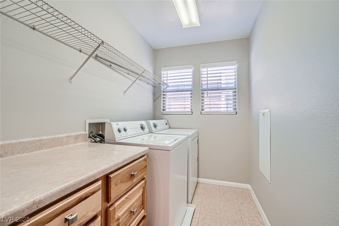 Las Vegas, Nevada 89135, United States, 4 Bedrooms Bedrooms, ,3 BathroomsBathrooms,Residential,Active,184110