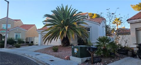 Photo of 9512 Valley Hills Avenue, Las Vegas, NV 89134 (MLS # 2740554)