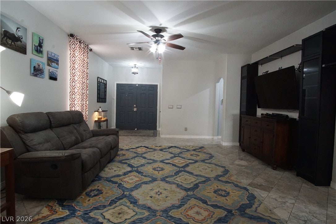912 Sterling Thorn Court
