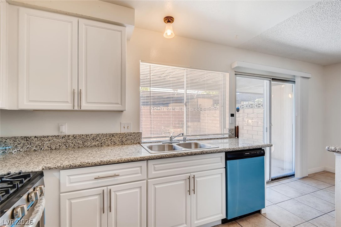 6156 Meadow Vista Lane