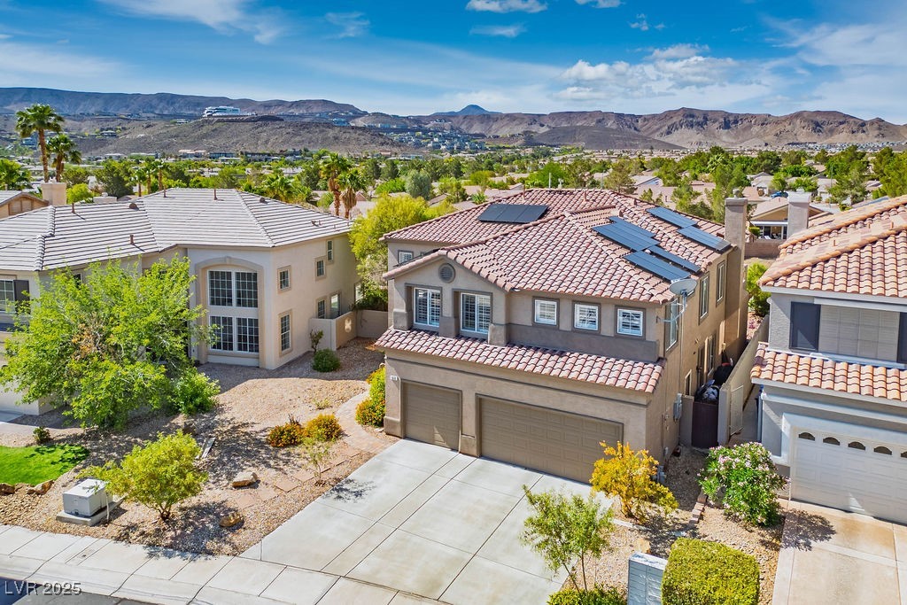 1813 Country Meadows Drive