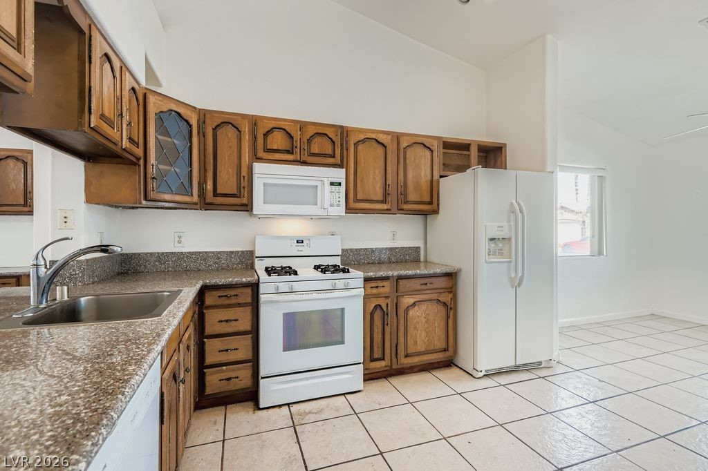 5605 Estrella Mountain Court