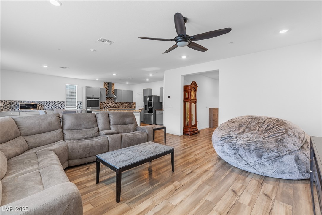 10197 Natural Anchor Street, Las Vegas, Nevada image 10