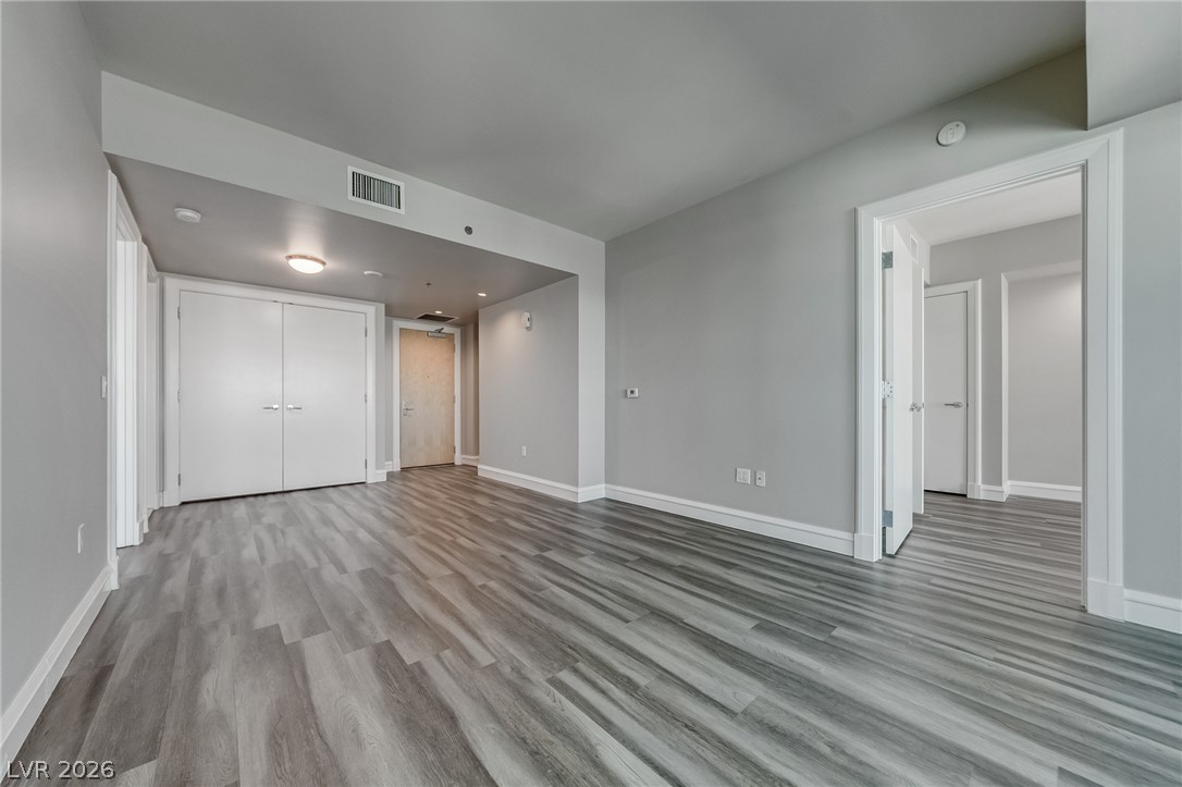 2700 Las Vegas Boulevard 3706