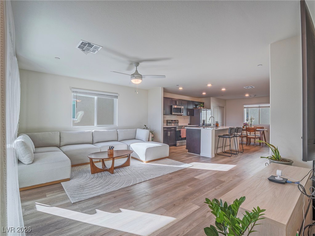 6843 Truffle Gray Street