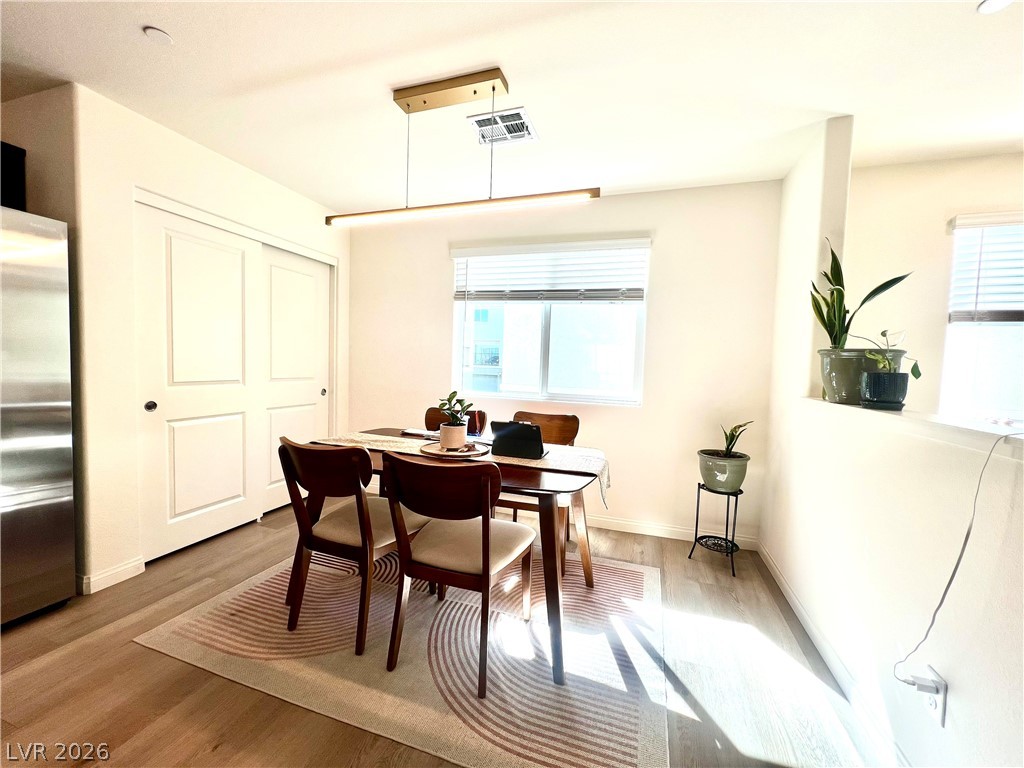 6843 Truffle Gray Street